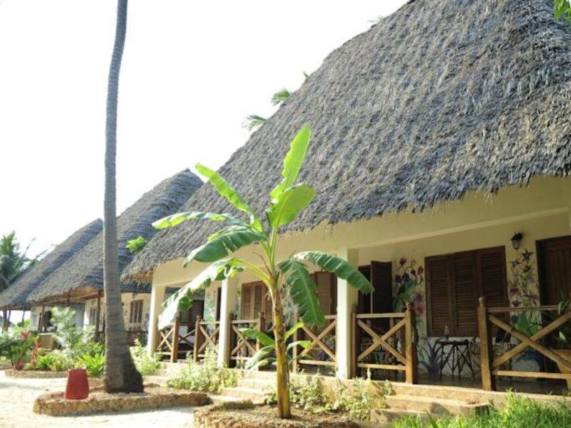 Waikiki Resort Làng Làng Pwani Mchangani Ngoại thất bức ảnh