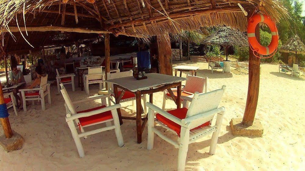 Waikiki Resort Làng Làng Pwani Mchangani Ngoại thất bức ảnh