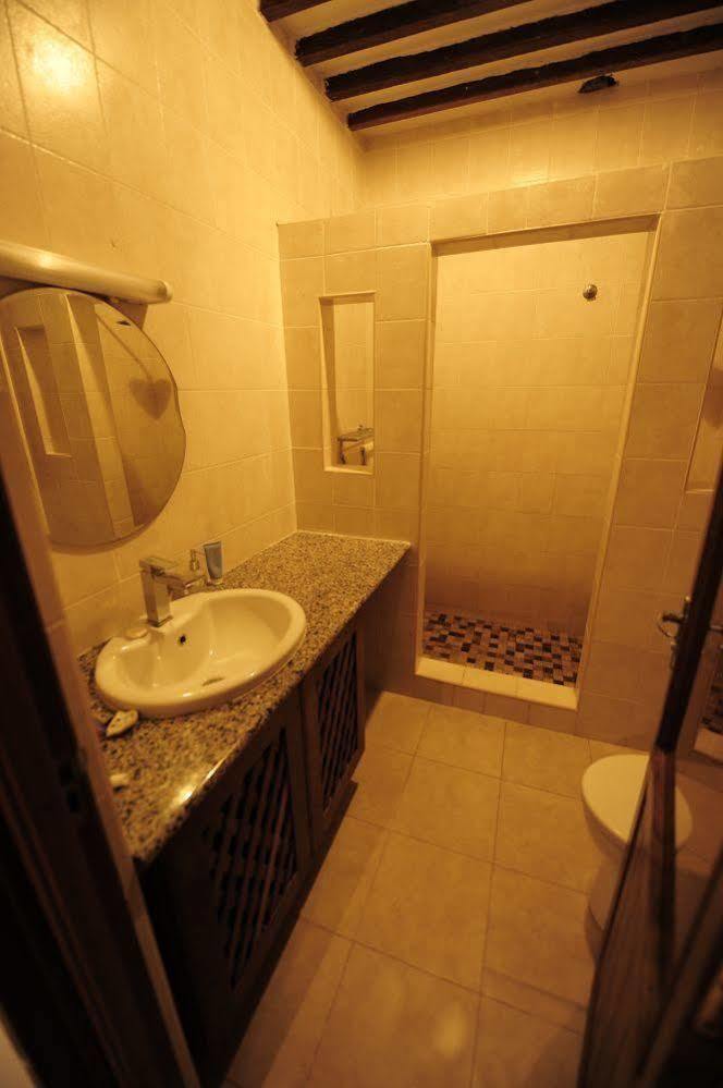 Waikiki Resort Làng Làng Pwani Mchangani Ngoại thất bức ảnh